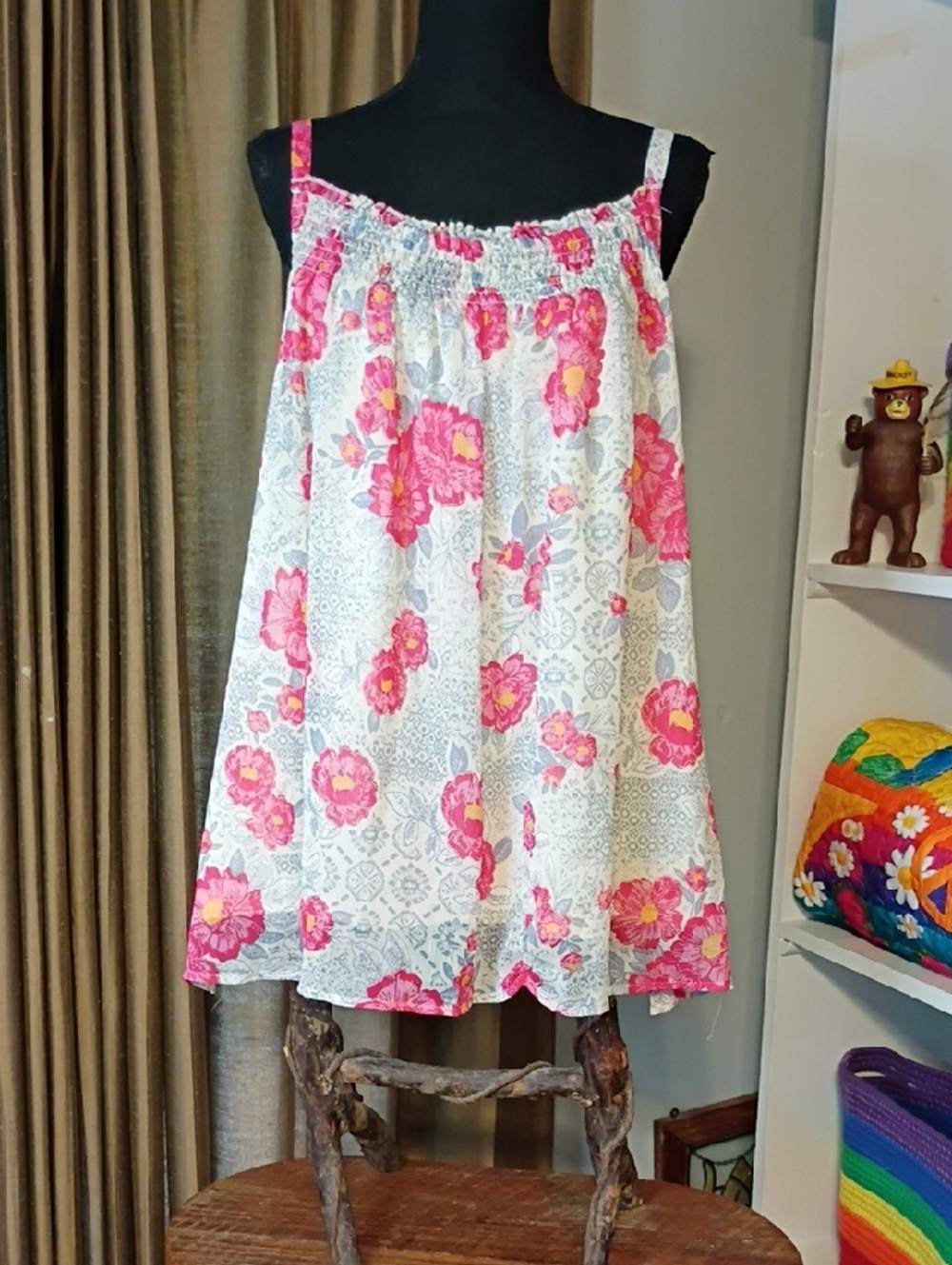 torrid Pink & White Floral Smocked Spaghetti Strap Tank